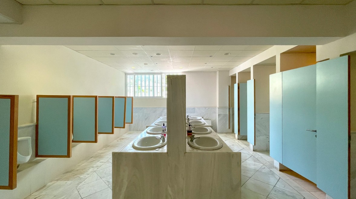 Commercial Restroom Systems